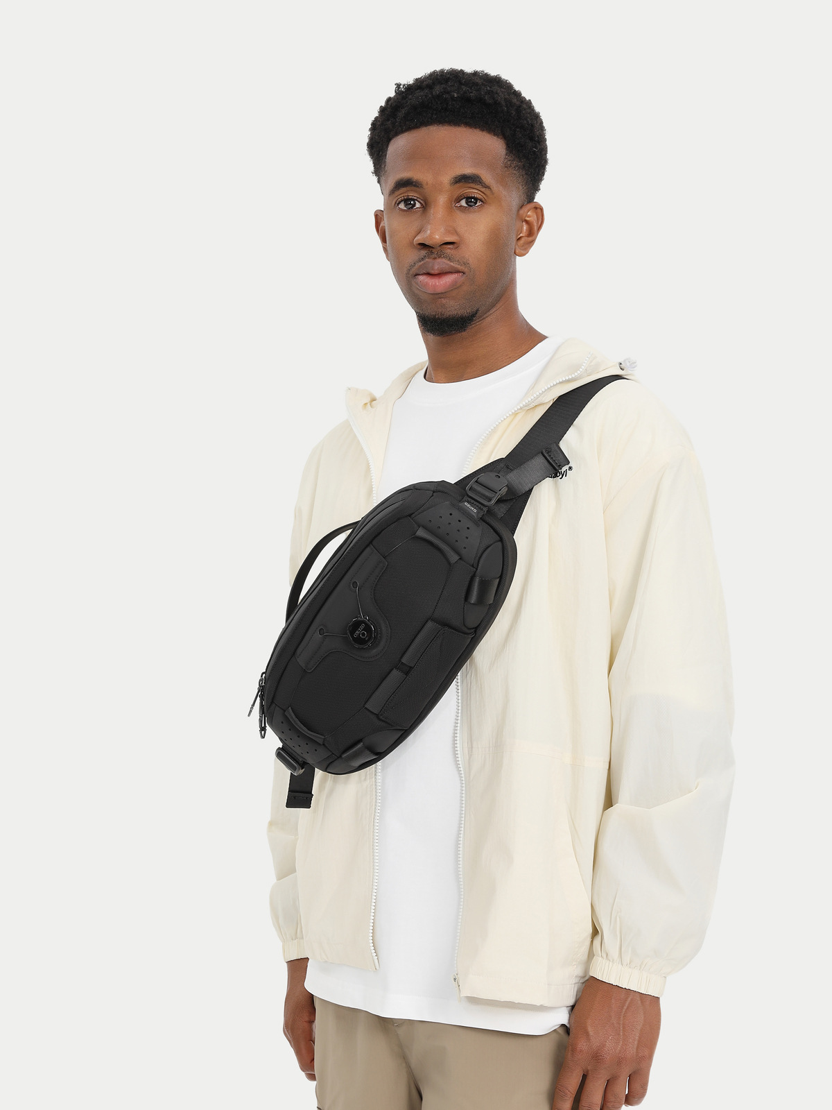OZUKO 多機能チェストバッグ男性用タクティカルテックウェ - Phone Accessories For Men のレビューと価格